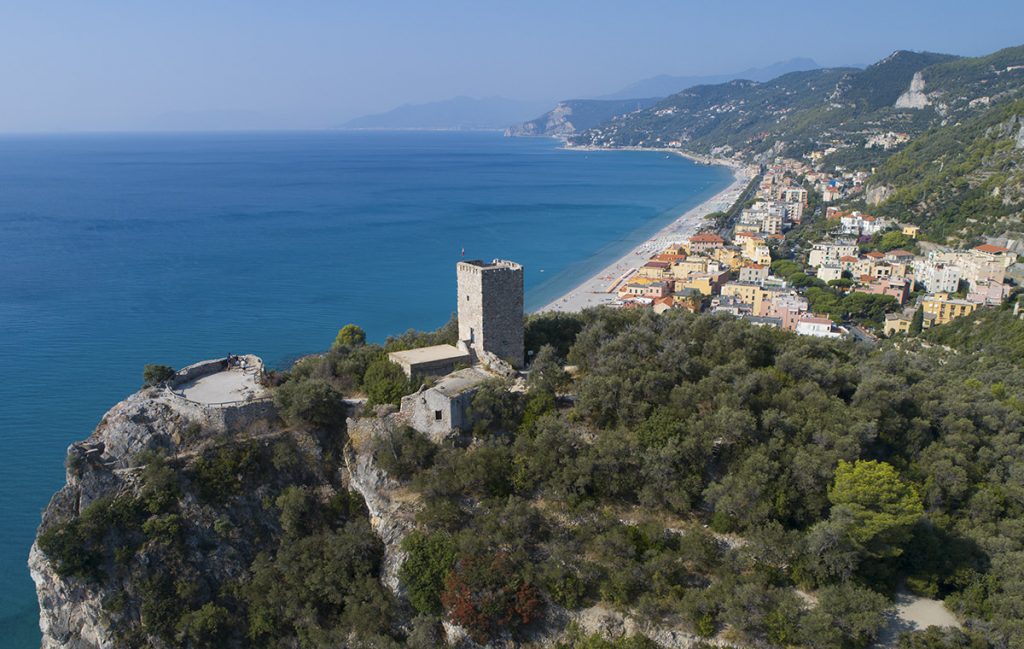 varigotti-castello-varigotti-mudif-01